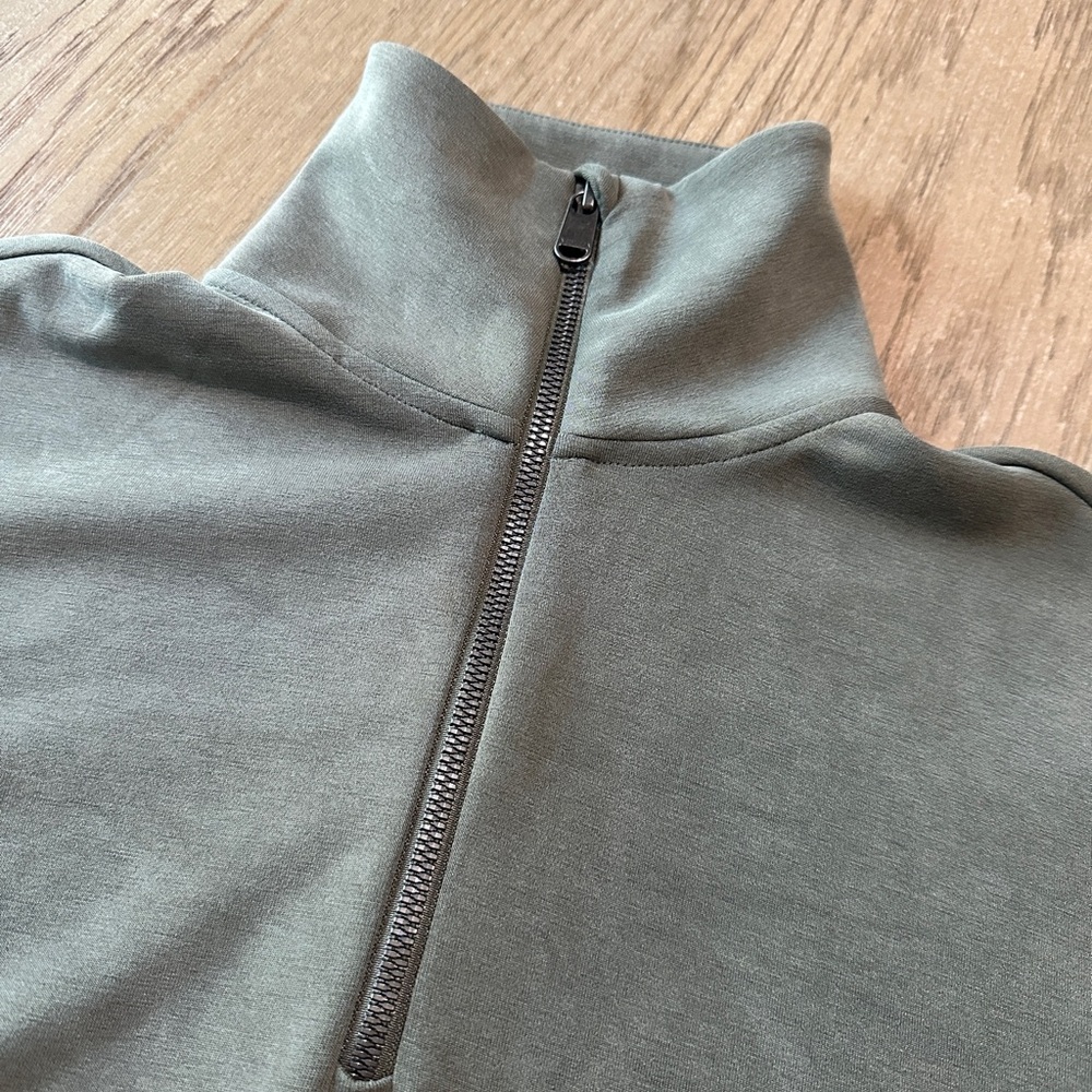 Athleta Seasoft Quarter Zip Sweatshirt Size XXS Olive Green - Picture 8 of 9